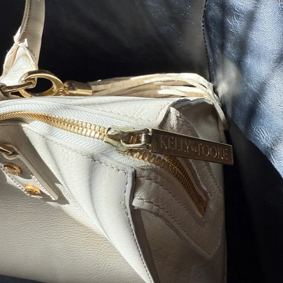 Kelly-Tooke Soho Leather Barrel Tassel Satchel Shoulder BagHandbag Purse Cream